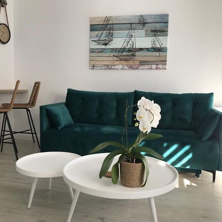 Apartament Turkus Z Ogrodem Kolobrzeg Bagian luar foto